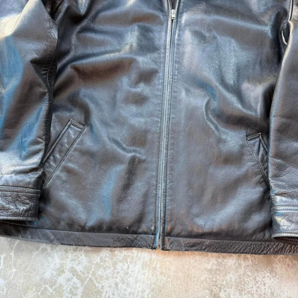Vintage 90's GAP heavy duty leather zip up bomber jacket